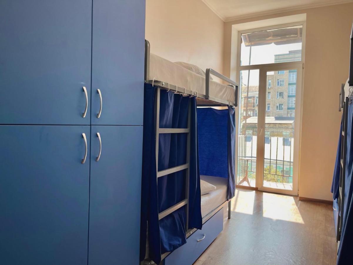 Hostel On Universytet Київ Екстер'єр фото